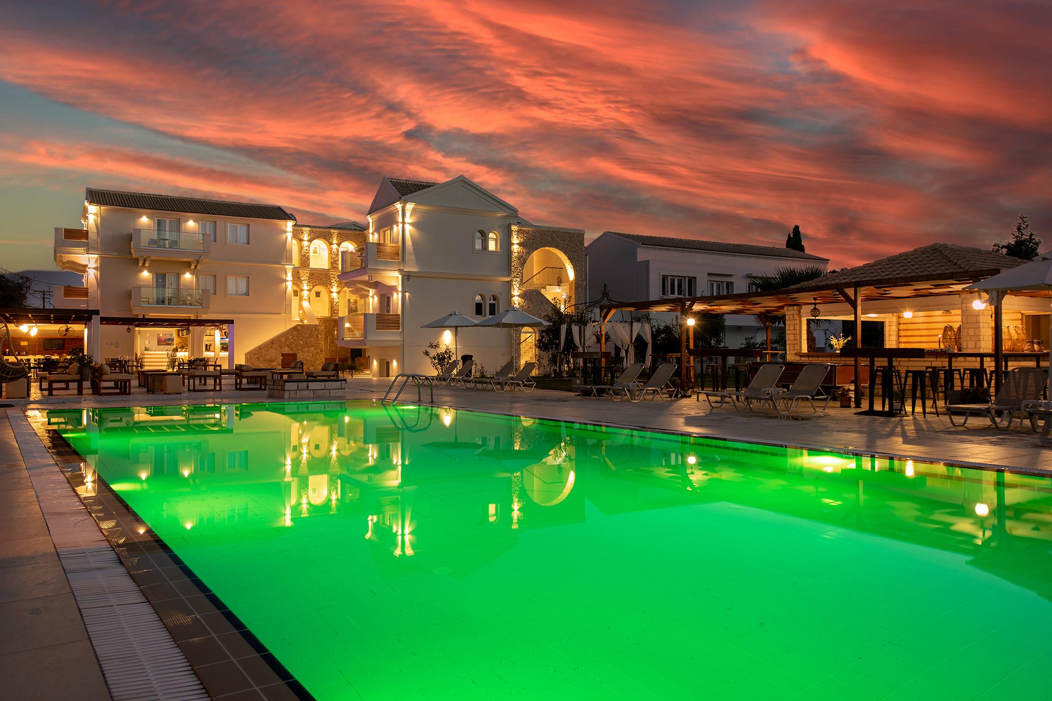 Ekati Hotell Kávos Exteriör bild